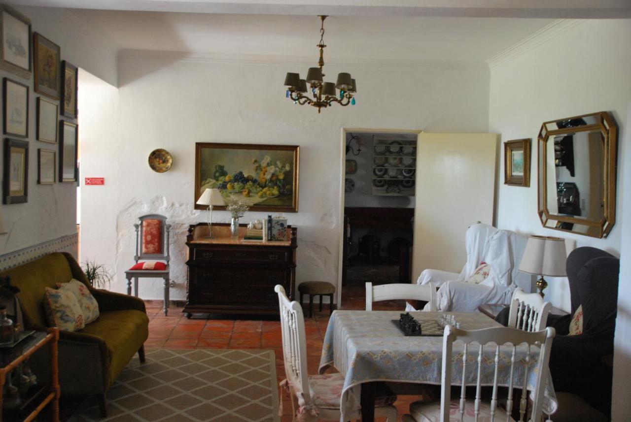 Monte Ramos Guest House Ferreira Do Alentejo Ngoại thất bức ảnh