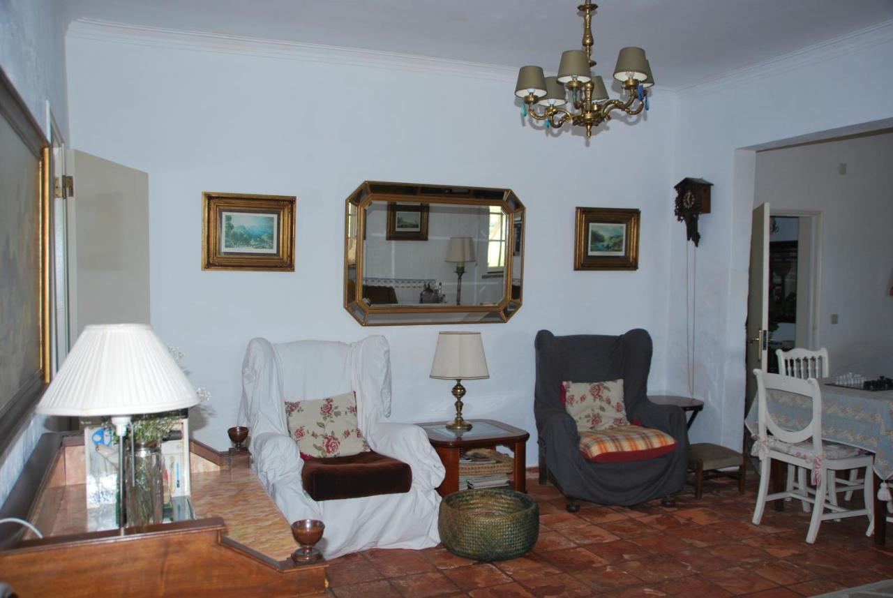Monte Ramos Guest House Ferreira Do Alentejo Ngoại thất bức ảnh
