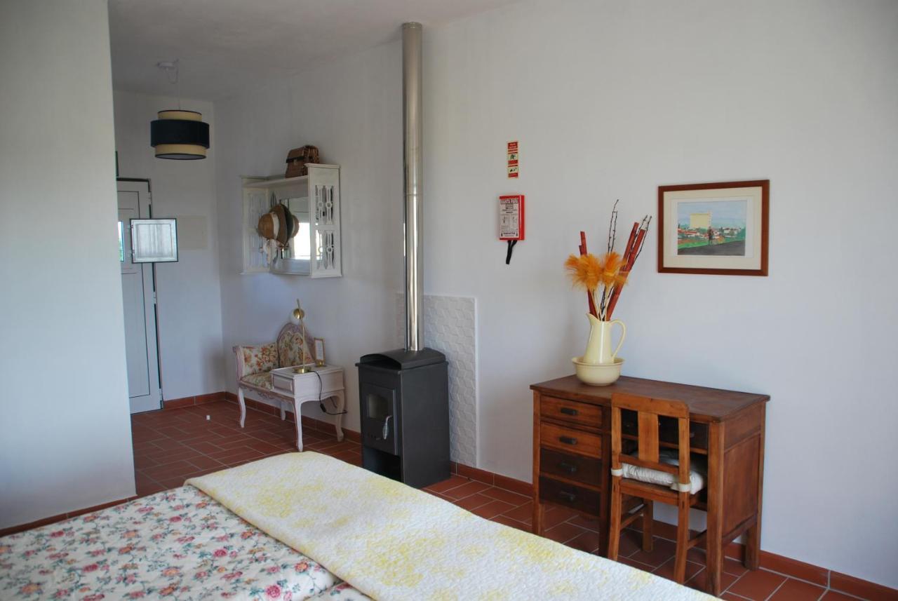 Monte Ramos Guest House Ferreira Do Alentejo Ngoại thất bức ảnh
