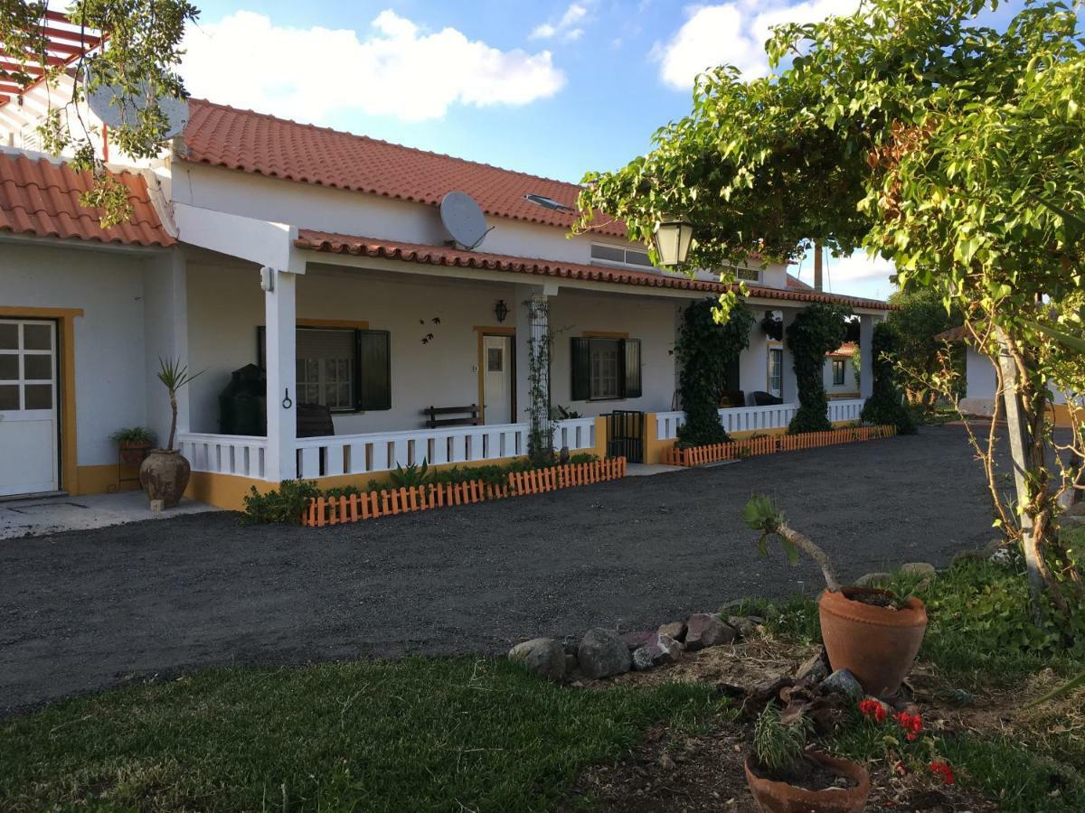 Monte Ramos Guest House Ferreira Do Alentejo Ngoại thất bức ảnh